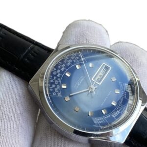 “College” Watch from the USSR