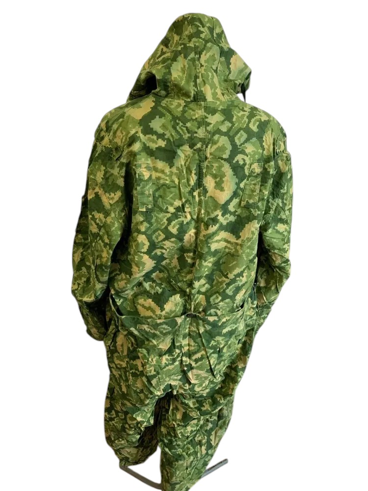 “Palma” Soviet jumpsuit was produced between 1944 and 1957 - Image 2