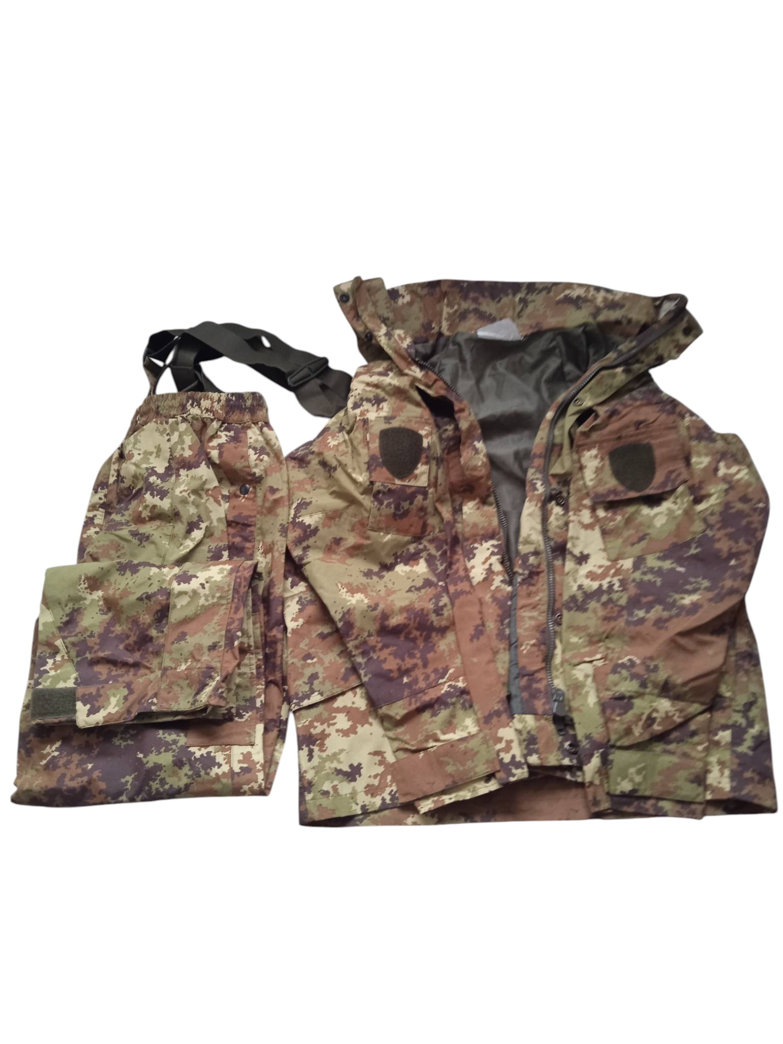 Italian Army Gore-Tex Suit, Vegetato Camouflage